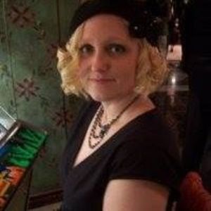 Meet your Posher, Shana